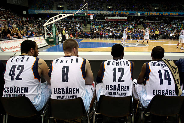 倪夏莲凭借 倪夏莲凭借