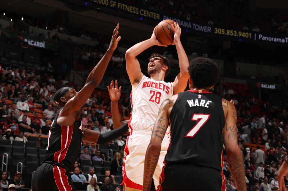 通过对某亚 通过对某亚